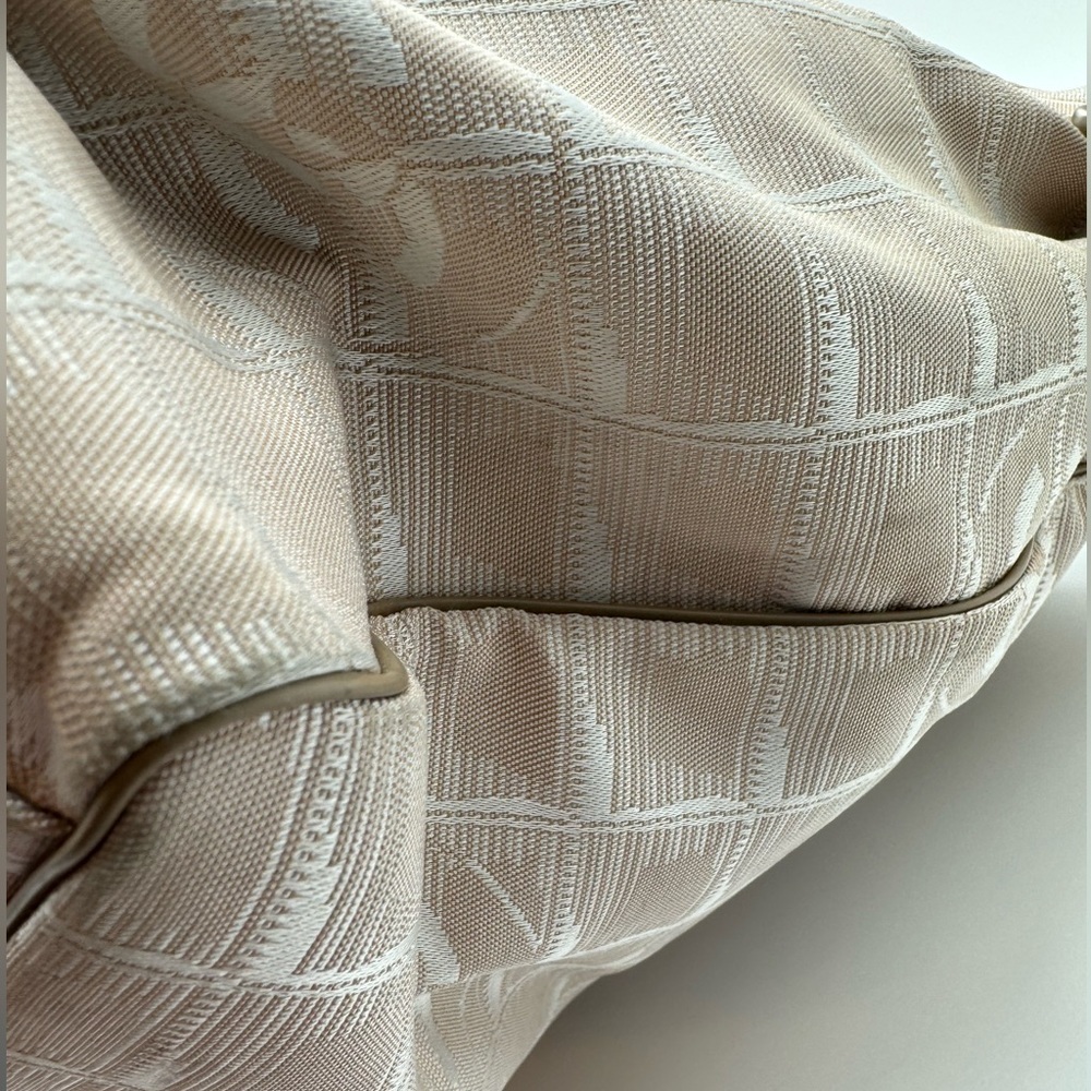 Chanel-Authentic- Travel Line Tote Bag Pink Blush - Picture 11 of 16
